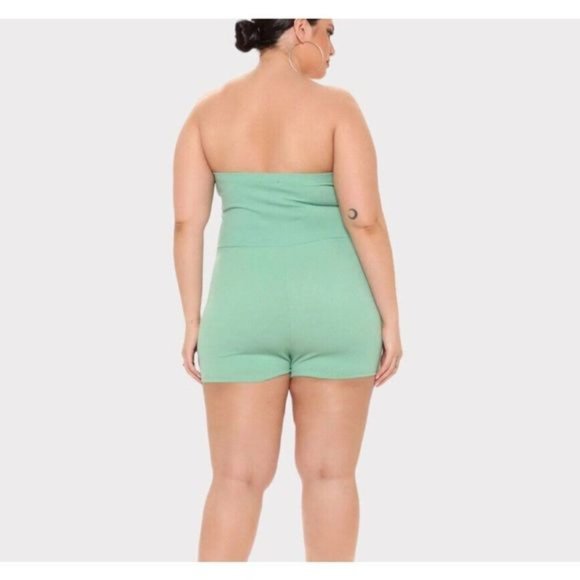 Fashion Nova Bella Tube Romper Sleeveless Skort Shorts Green Plus Sz 3X NWT - Picture 6 of 6